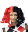Perruque arlequin avec couettes rouge et noir