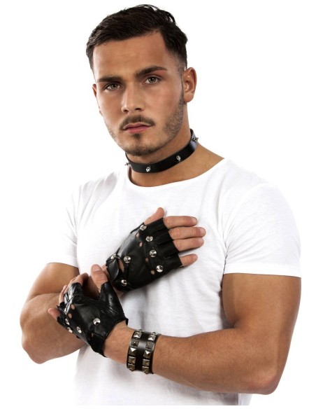 Bracelet de punk